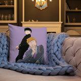 Mobbing Premium Pillow